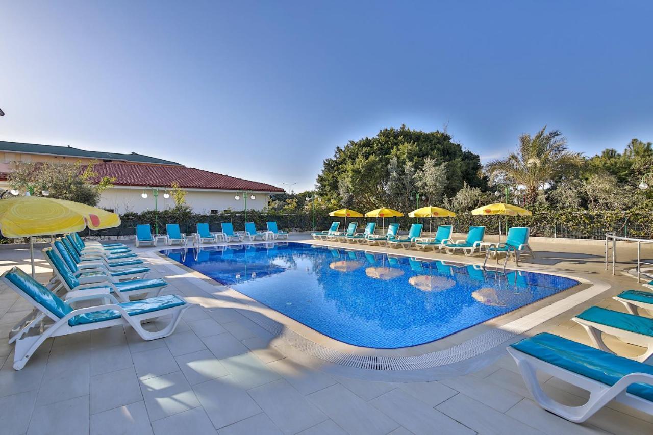אלאניה Opia Hotel מראה חיצוני תמונה